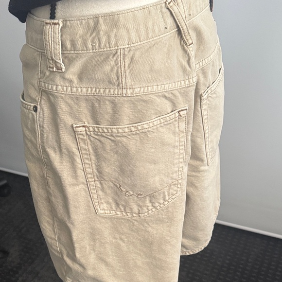 We The Free Beige Denim Shorts - Picture 4 of 6